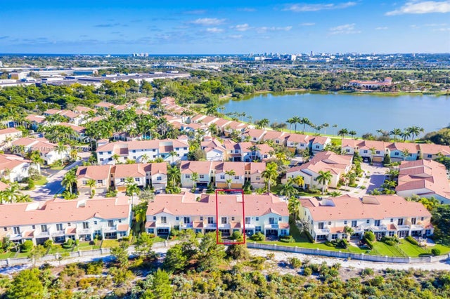2 of 25 - 4857 Nw 16th Ter, Boca Raton, FL