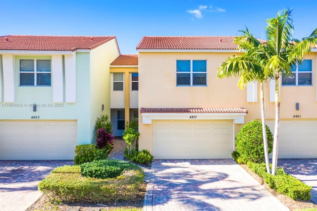 3 of 25 - 4857 Nw 16th Ter, Boca Raton, FL