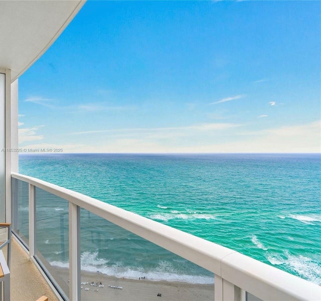 2 of 5 - 18001 Collins Ave 2611, Sunny Isles Beach, FL