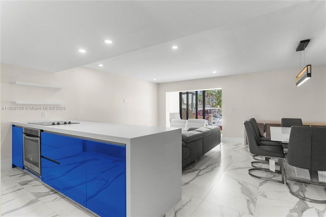 4 of 20 - 3973 Ne 167th St 12, North Miami Beach, FL