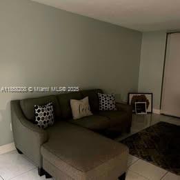 5 of 13 - 2840 Somerset Dr 101m, Lauderdale Lakes, FL