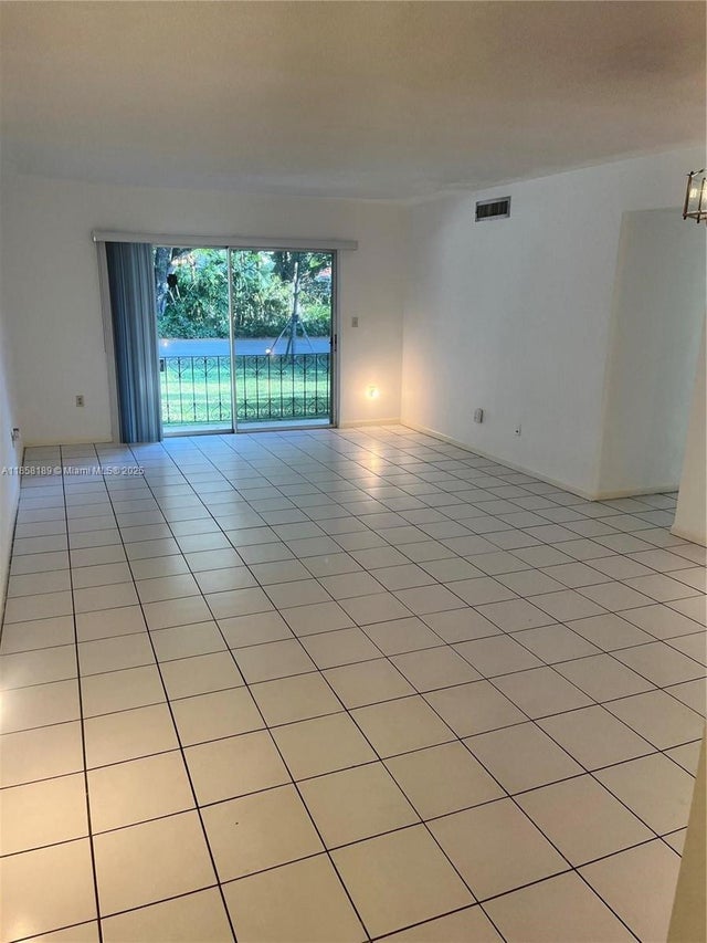 5 of 15 - 1239 Mariposa Ave 4, Coral Gables, FL