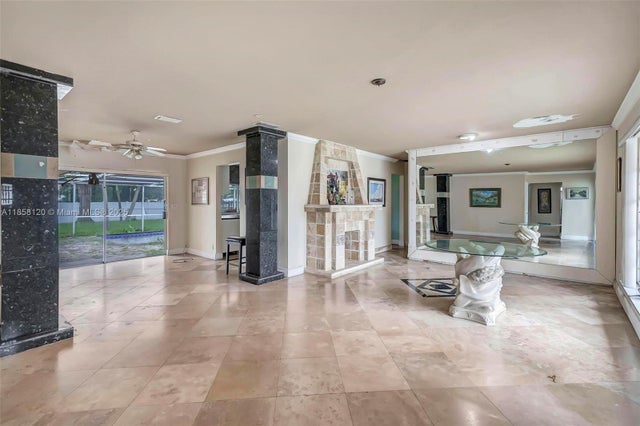 5 of 30 - 5520 Johnson St, Hollywood, FL