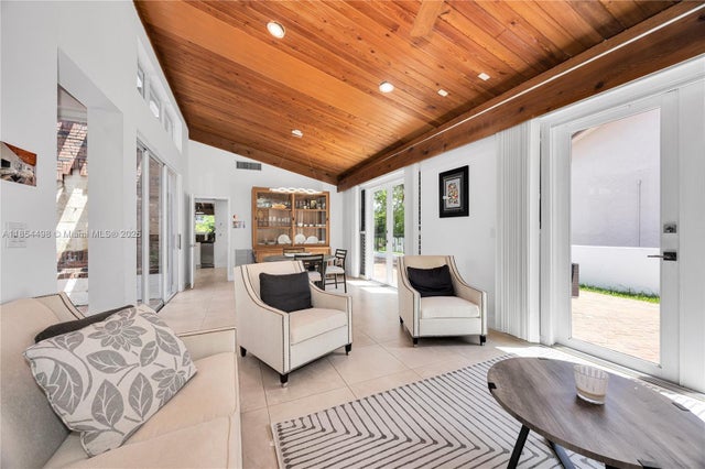 2 of 27 - 5941 Sw 88th St, South Miami, FL