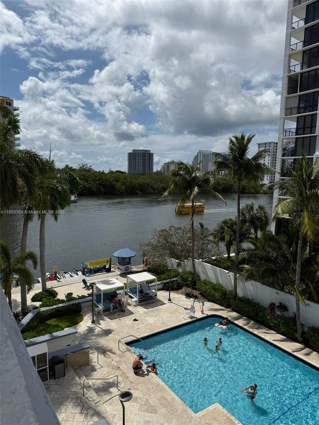 1 of 11 - 2670 E Sunrise Blvd 303, Fort Lauderdale, FL