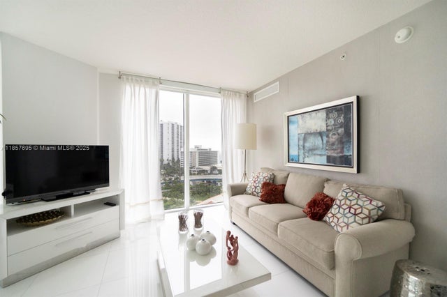 5 of 23 - 200 Sunny Isles Blvd 2-1101, Sunny Isles Beach, FL