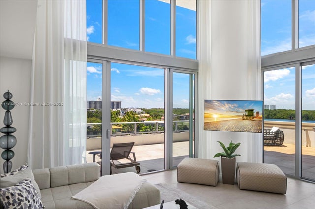 4 of 47 - 330 Sunny Isles Blvd 5-502, Sunny Isles Beach, FL