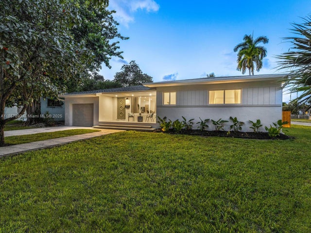 1371 Ne 115th St, Miami