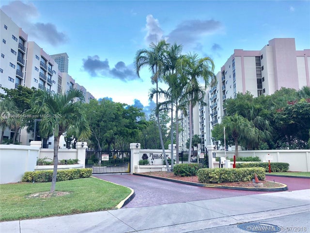 2 of 43 - 16919 N Bay Rd 206, Sunny Isles Beach, FL