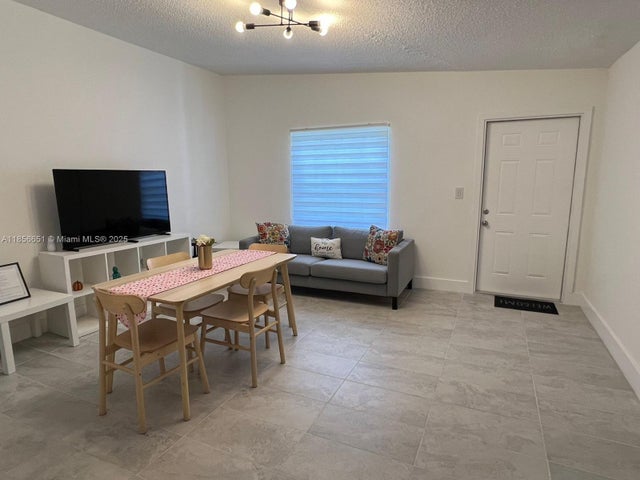 2 of 13 - 13725 Nw 4th Ct, North Miami, FL