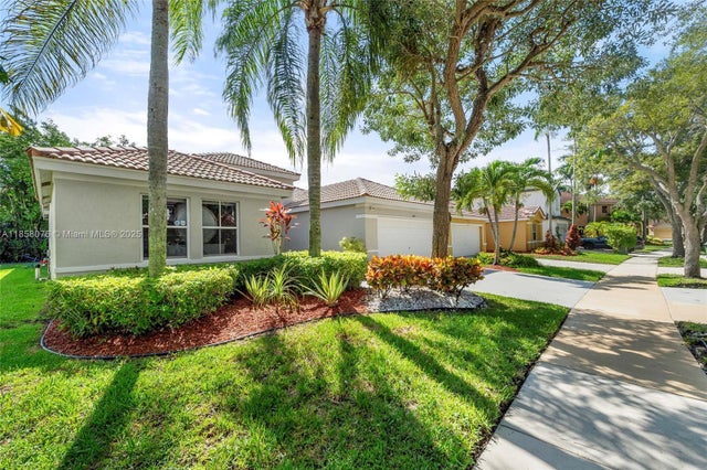 2 of 26 - 4265 Palmetto Trl, Weston, FL