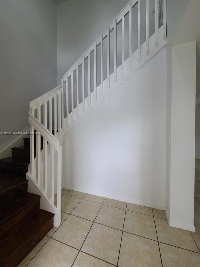 2 of 16 - 1616 Ne 5th St, Homestead, FL