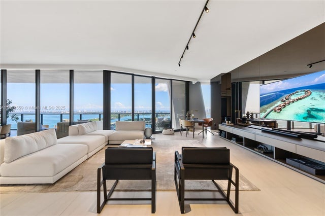 1 of 37 - 1000 Biscayne Blvd 3502, Miami, FL