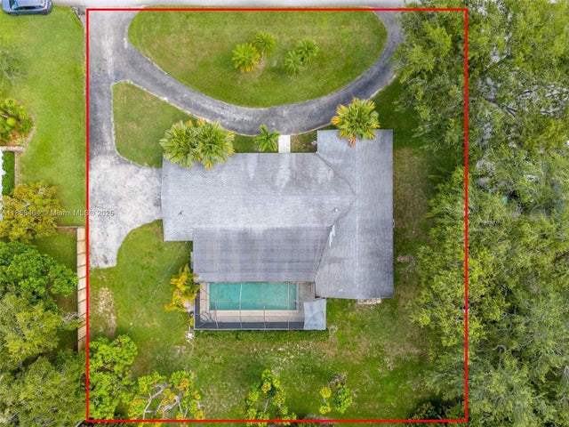 3 of 12 - 8340 Sw 154th Ter, Palmetto Bay, FL