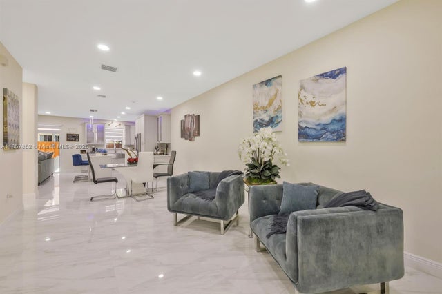 2 of 27 - 14942 Sw 8th Ln, Miami, FL