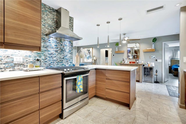 2 of 68 - 553 Riverside Drive, Palm Beach Gardens, FL