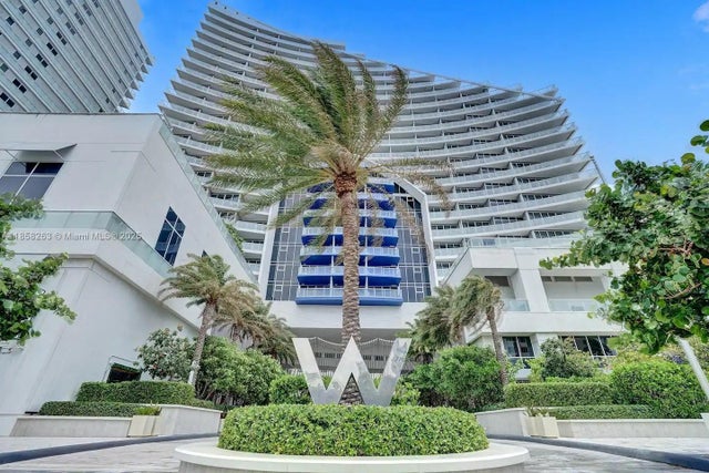 1 of 24 - 3101 Bayshore Dr 1201, Fort Lauderdale, FL