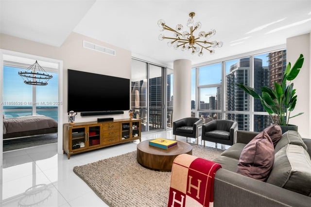 3 of 84 - 851 Ne 1st Ave 3011, Miami, FL