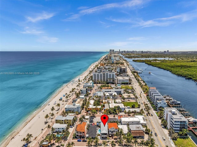 2 of 34 - 320 Missouri St, Hollywood, FL