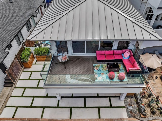 5 of 34 - 320 Missouri St, Hollywood, FL