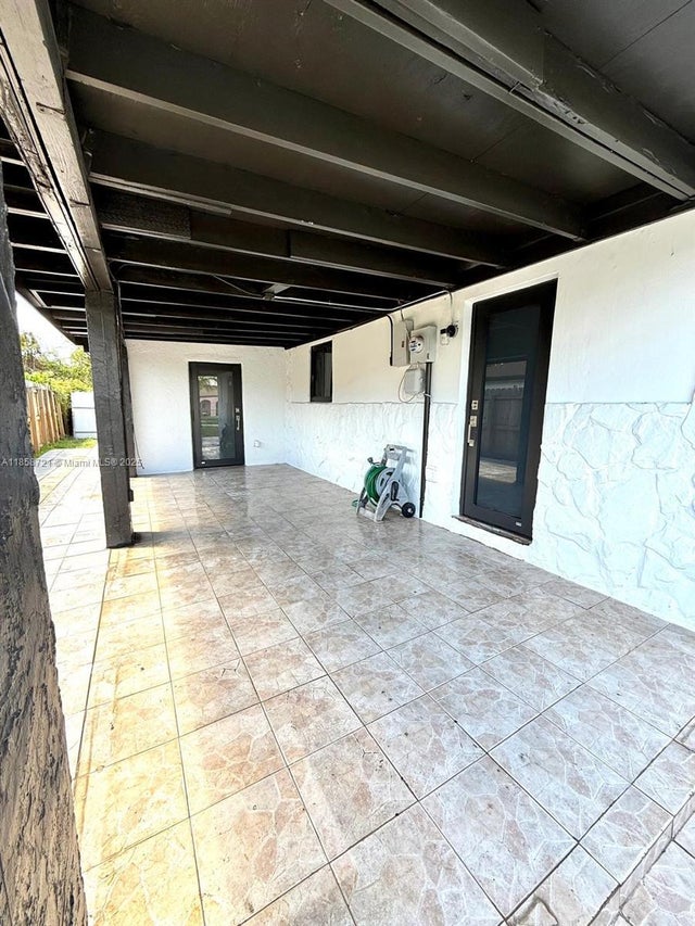 5 of 31 - 11462 Sw 225th St, Miami, FL