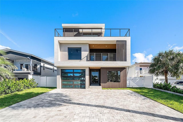 1 of 92 - 3225 Canal Dr, Pompano Beach, FL
