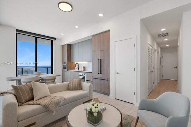 4 of 28 - 580 72 St 2101, Miami Beach, FL