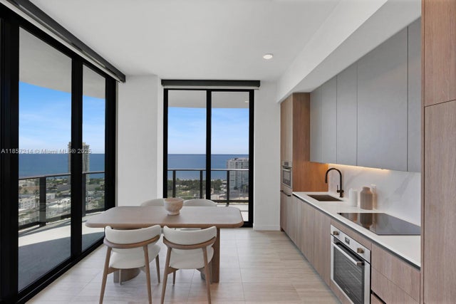 5 of 28 - 580 72 St 2101, Miami Beach, FL