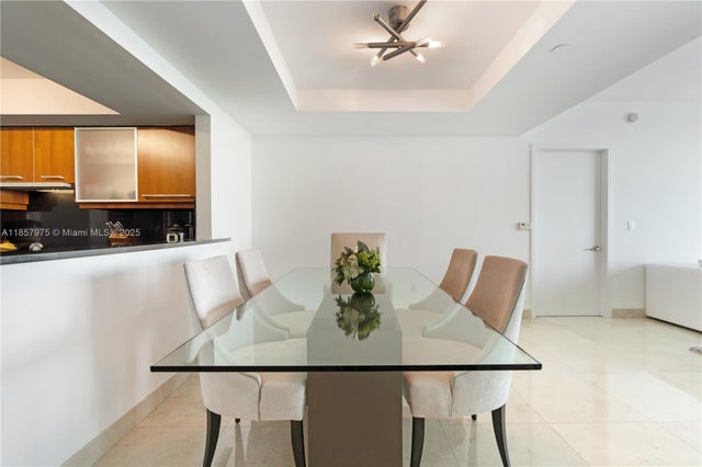 3 of 16 - 1331 Brickell Bay Dr 2709, Miami, FL