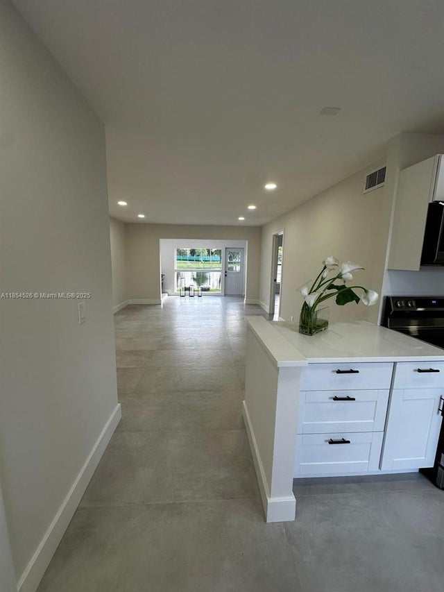 5 of 38 - 316 Cape Cod Cir B, Lake Worth, FL