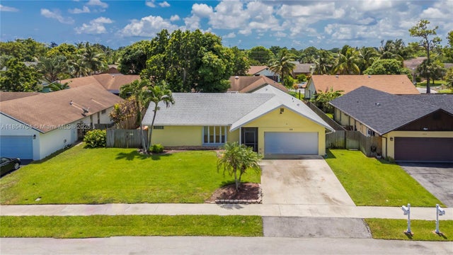 1 of 17 - 3800 Nw 8th St, Delray Beach, FL