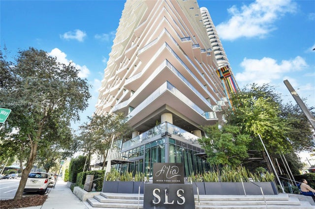 1 of 13 - 1300 S Miami Ave 1705, Miami, FL