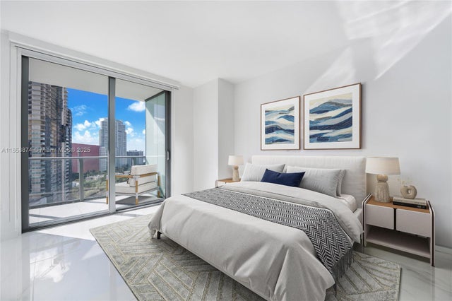 5 of 13 - 1300 S Miami Ave 1705, Miami, FL