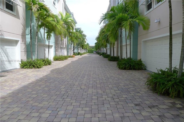 3 of 13 - 439 Ne 1st St, Pompano Beach, FL