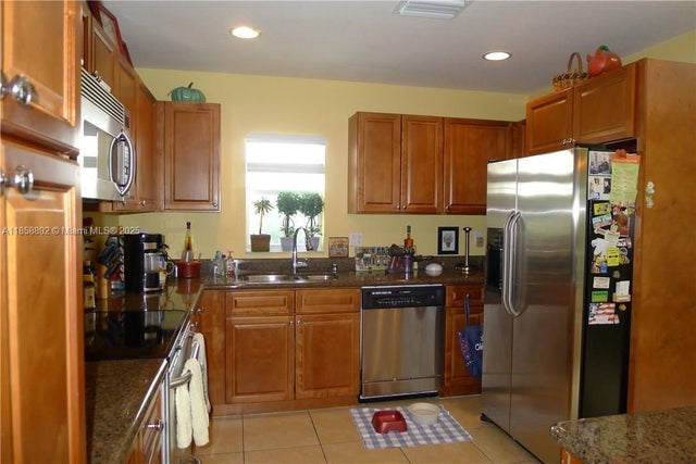 4 of 13 - 439 Ne 1st St, Pompano Beach, FL