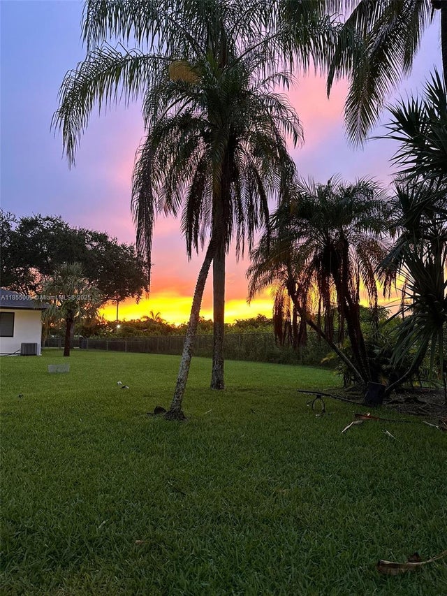 3 of 34 - 21701 Sw 187th Ave, Miami, FL