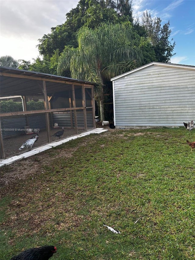 5 of 34 - 21701 Sw 187th Ave, Miami, FL