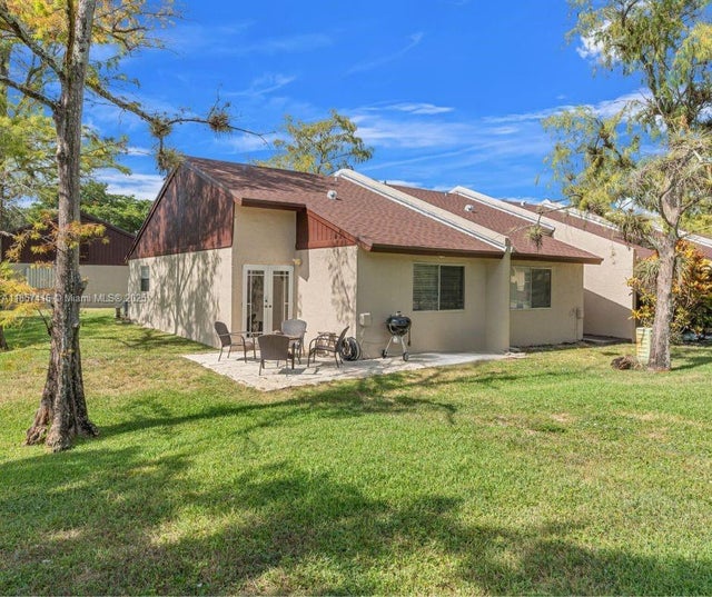 3 of 29 - 721 Nw 47th St, Deerfield Beach, FL
