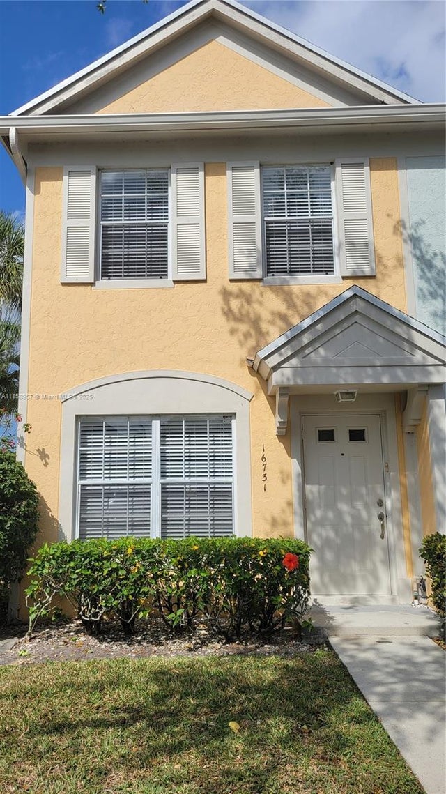 2 of 14 - 16731 Hemingway Dr, Weston, FL