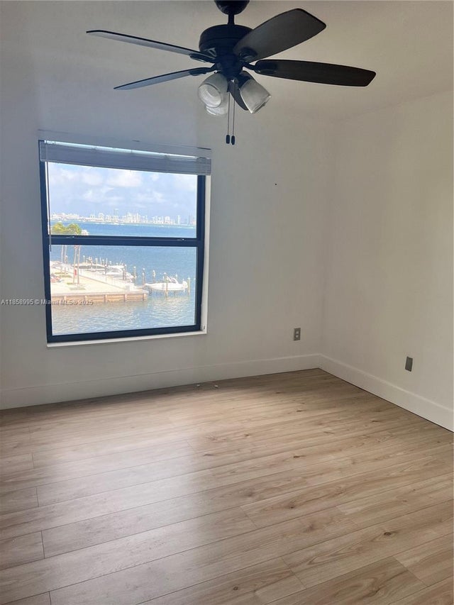 3 of 8 - 2201 Brickell Ave 75, Miami, FL