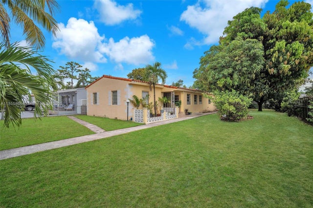 1 of 50 - 3248 Nw 102nd St, Miami, FL