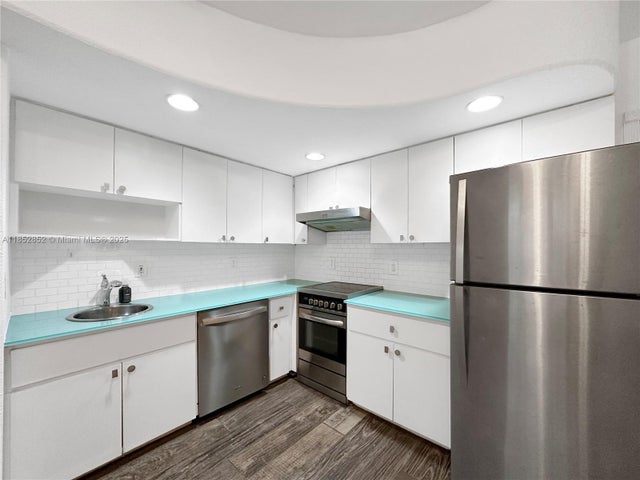 5 of 28 - 901 Euclid Ave 7, Miami Beach, FL