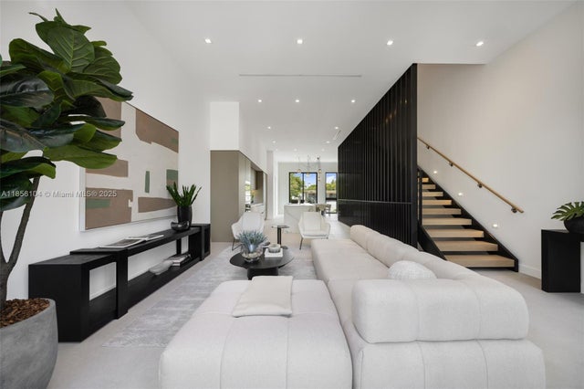 5 of 36 - 84 Sw 28th Rd 5, Miami, FL
