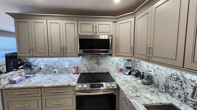 2 of 40 - 4047 Lyndhurst K 4047, Deerfield Beach, FL
