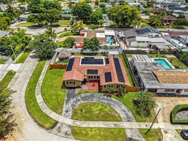 3 of 36 - 16103 Sw 108th Ct, Miami, FL