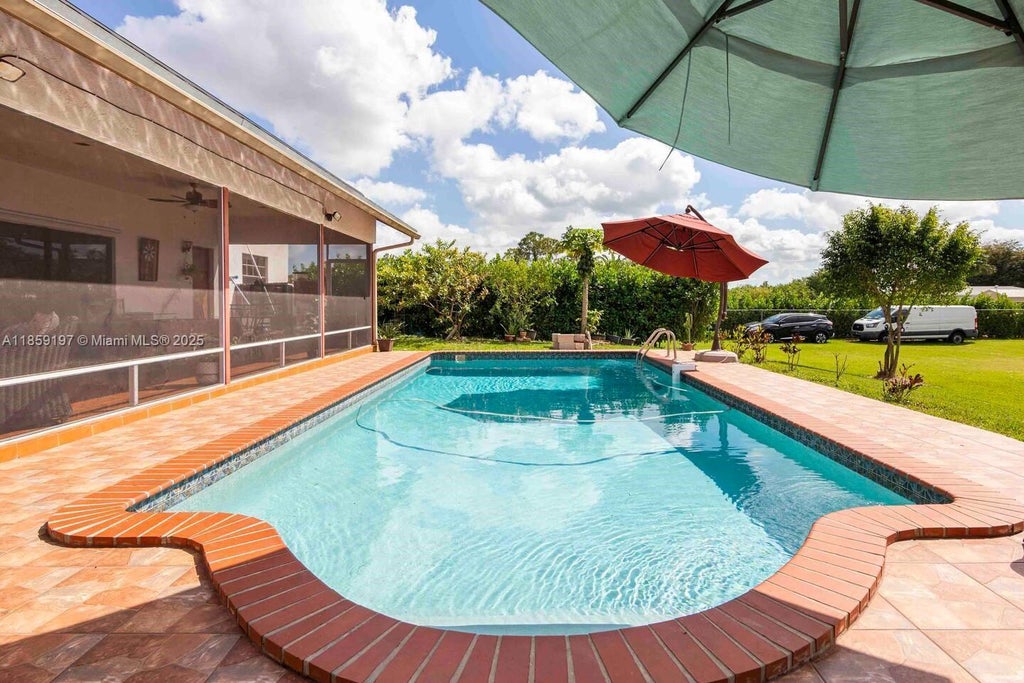 19900 Sw 326th St, Homestead