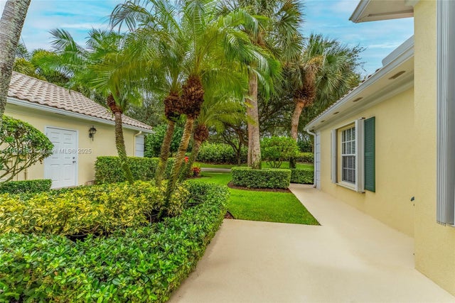 3 of 53 - 815 Niemen Dr, Palm Beach Gardens, FL