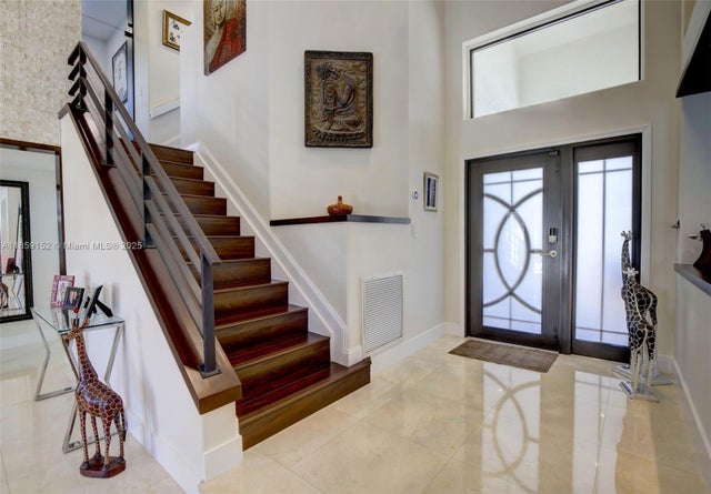 5 of 59 - 1154 Laguna Springs Dr, Weston, FL