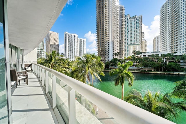 3 of 73 - 495 Brickell Ave 420, Miami, FL