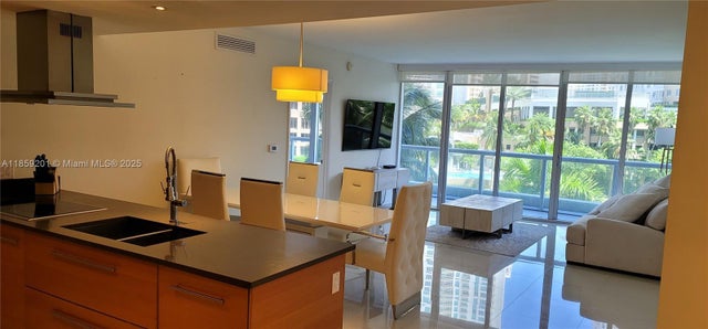 5 of 73 - 495 Brickell Ave 420, Miami, FL